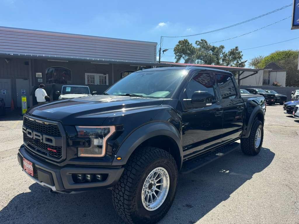 Ford F-150 Raptor SuperCrew 4WD 2019