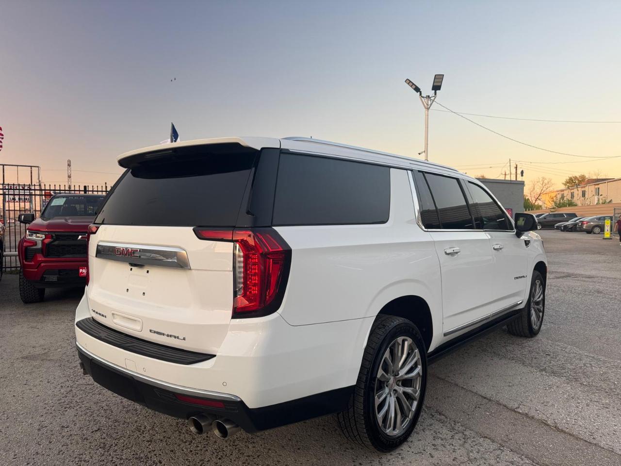 GMC Yukon XL Denali 2WD 2021