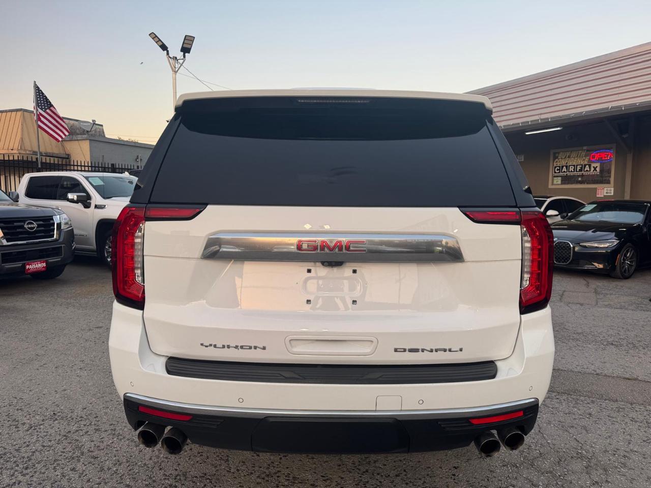 GMC Yukon XL Denali 2WD 2021