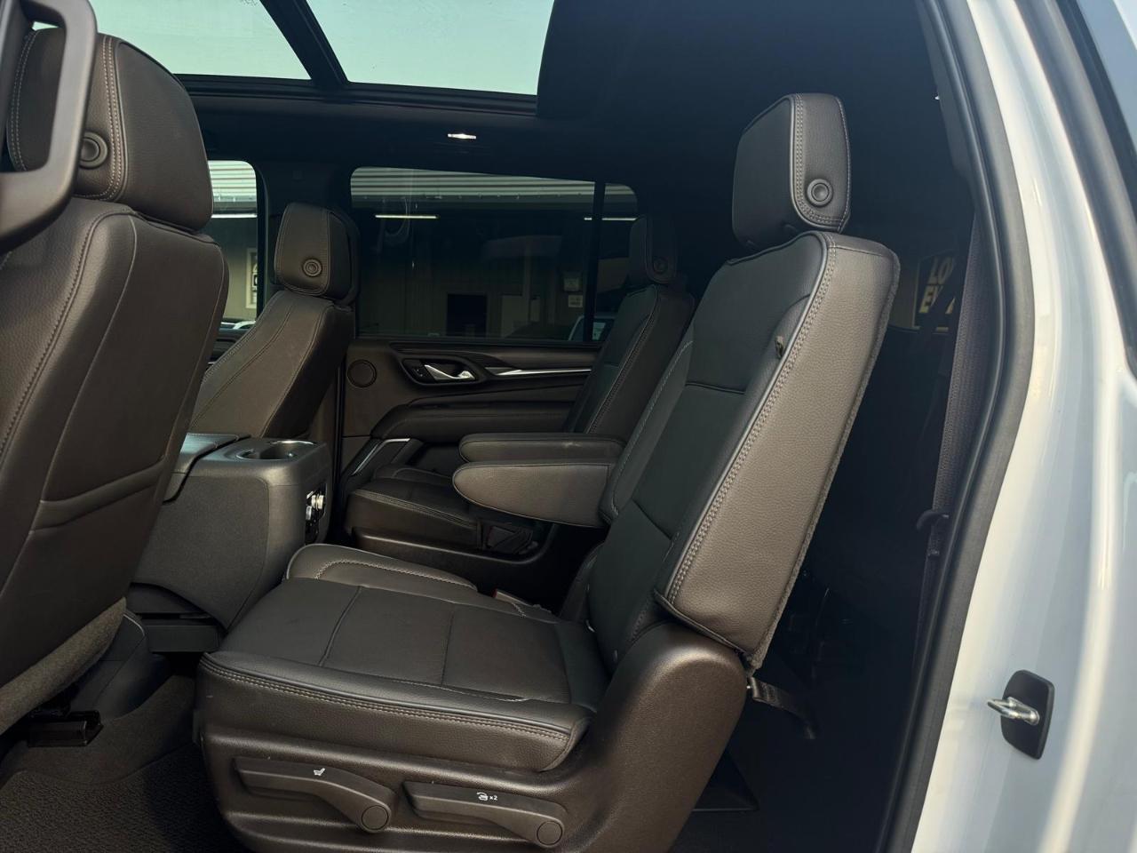 GMC Yukon XL Denali 2WD 2021