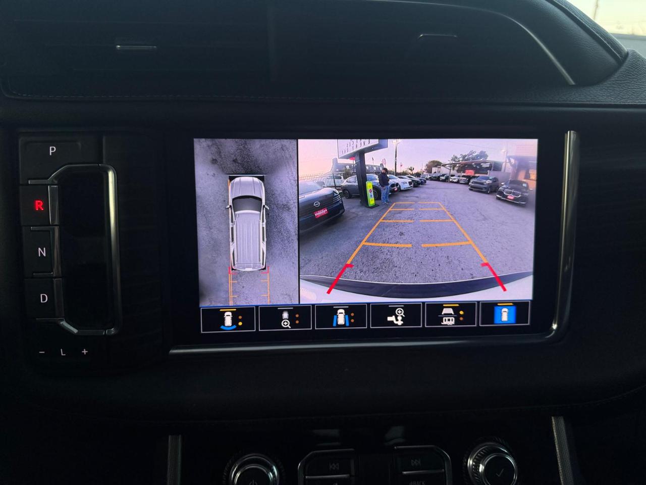 GMC Yukon XL Denali 2WD 2021