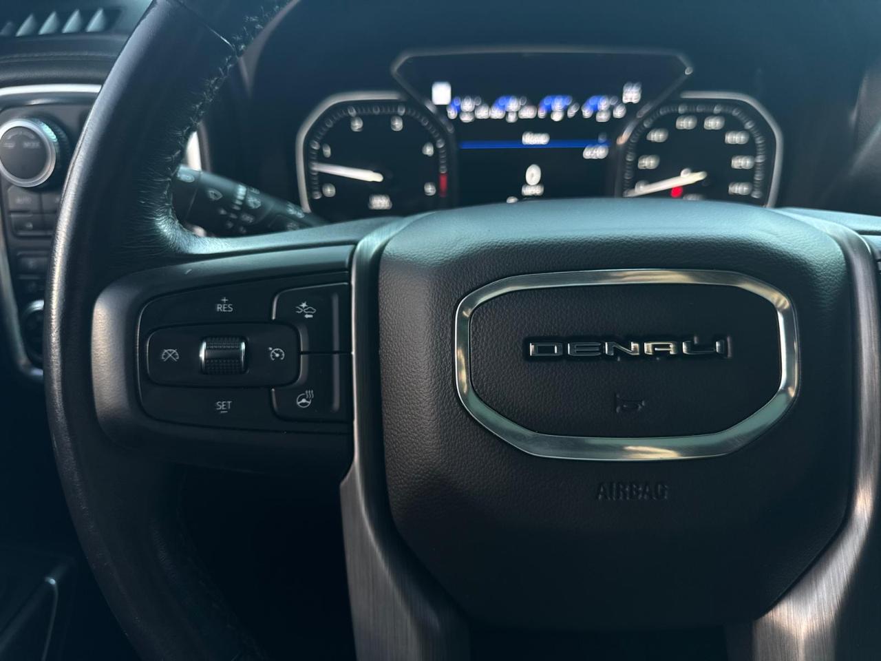 GMC Sierra 2500HD Denali Crew Cab 4WD 2021