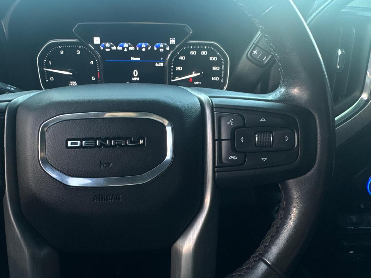 GMC Sierra 2500HD Denali Crew Cab 4WD 2021