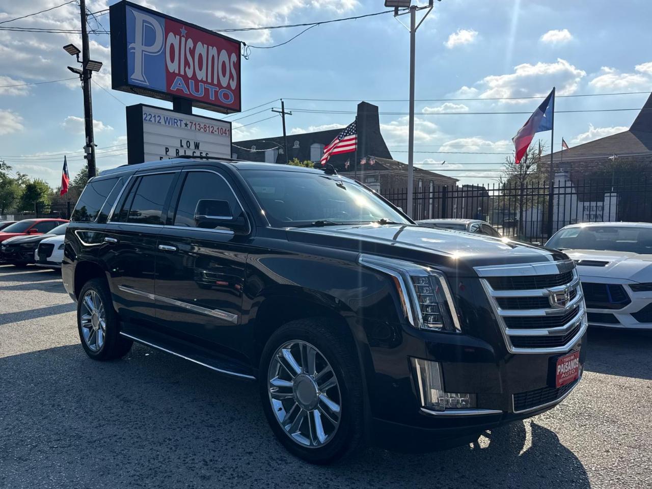 Cadillac Escalade Standard 2WD 2019