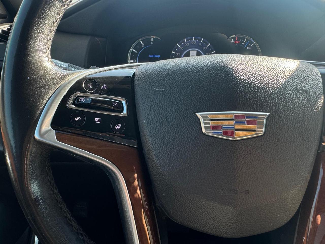 Cadillac Escalade Standard 2WD 2019