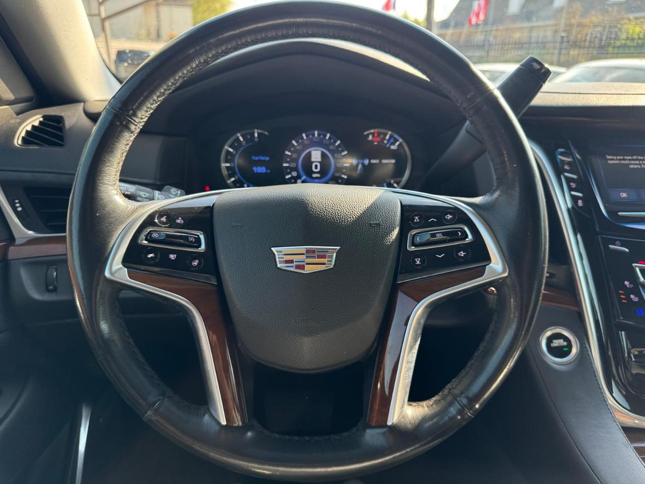 Cadillac Escalade Standard 2WD 2019