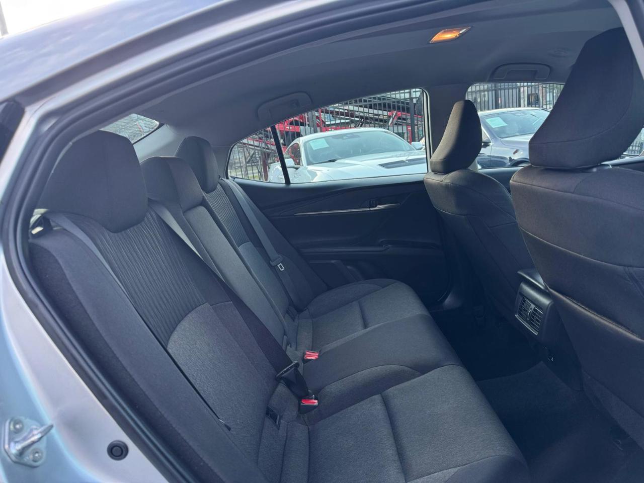 Toyota Camry Hybrid LE 2025