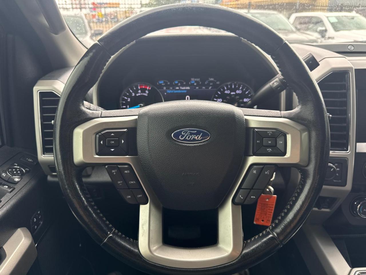 Ford F-250 SD Lariat 2021