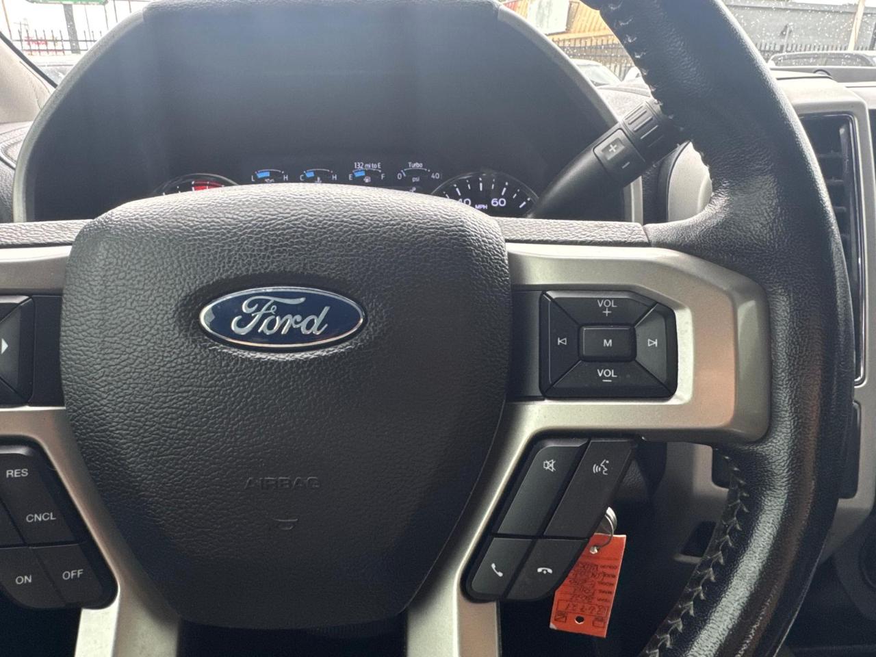 Ford F-250 SD Lariat 2021