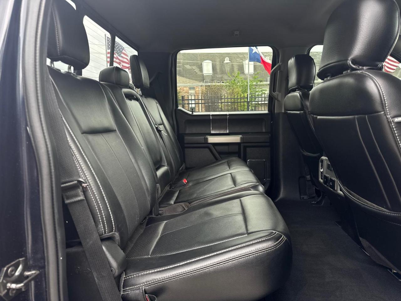 Ford F-250 SD Lariat 2021