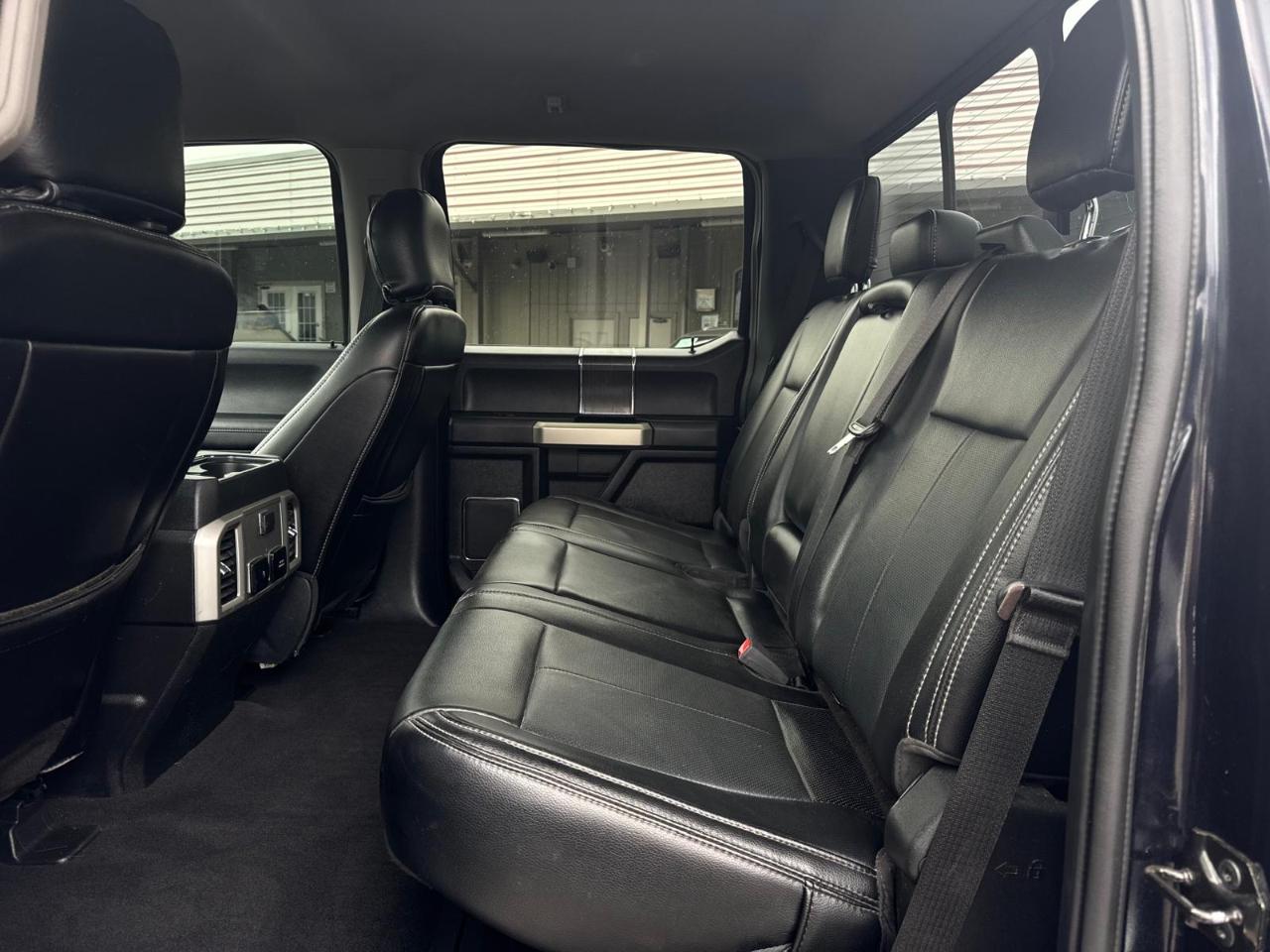 Ford F-250 SD Lariat 2021