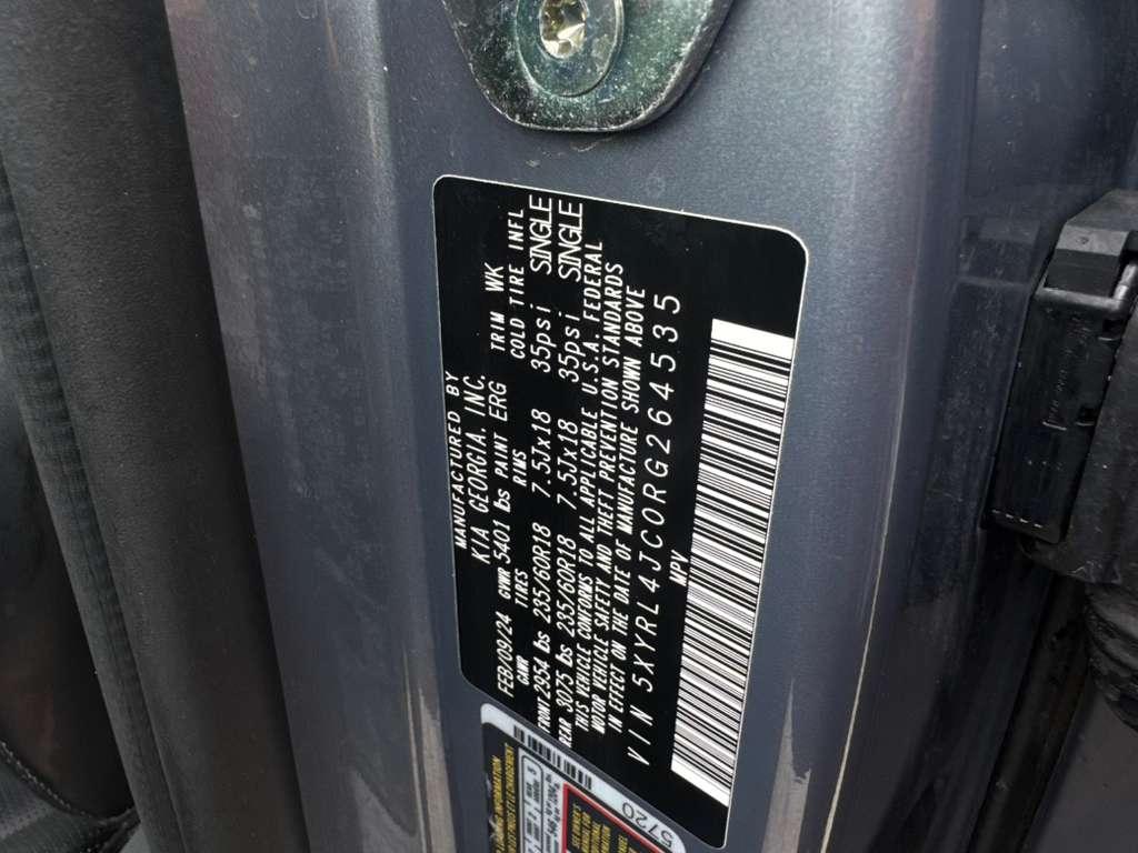 Kia Sorento S 2WD 2024