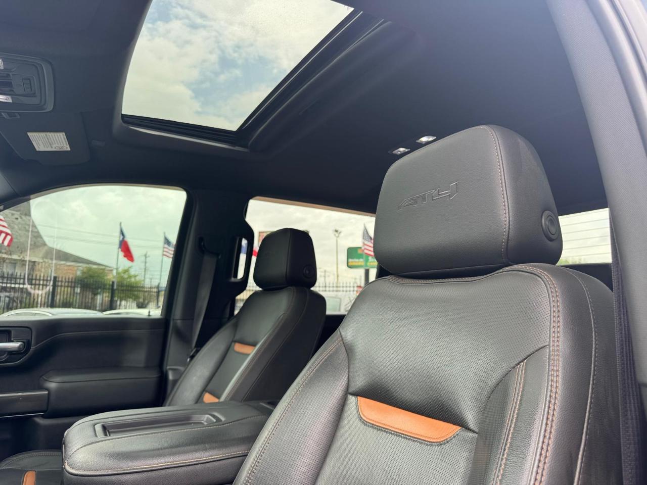 GMC Sierra 2500HD AT4 Crew Cab Long Box 4WD 2020