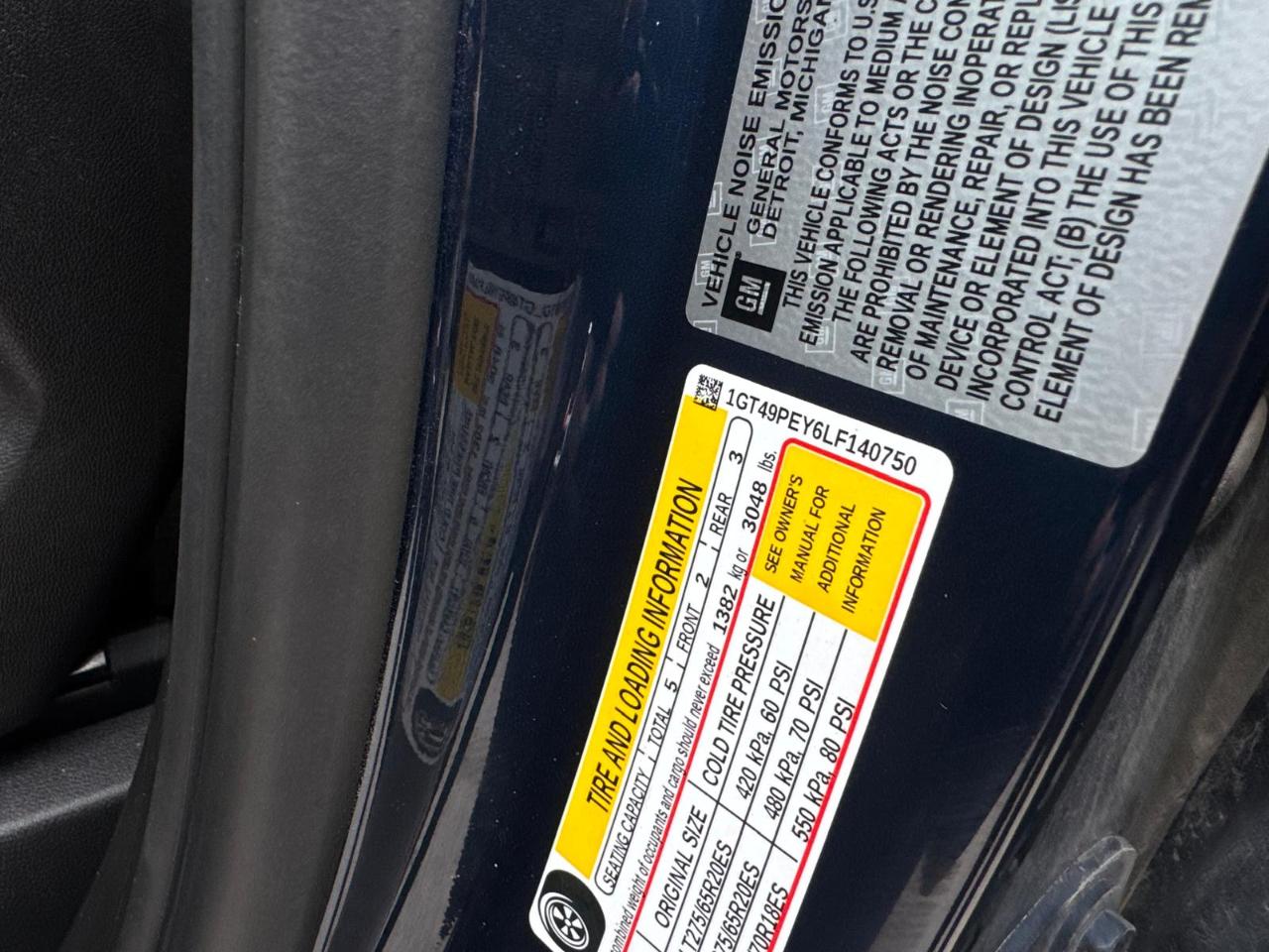 GMC Sierra 2500HD AT4 Crew Cab Long Box 4WD 2020