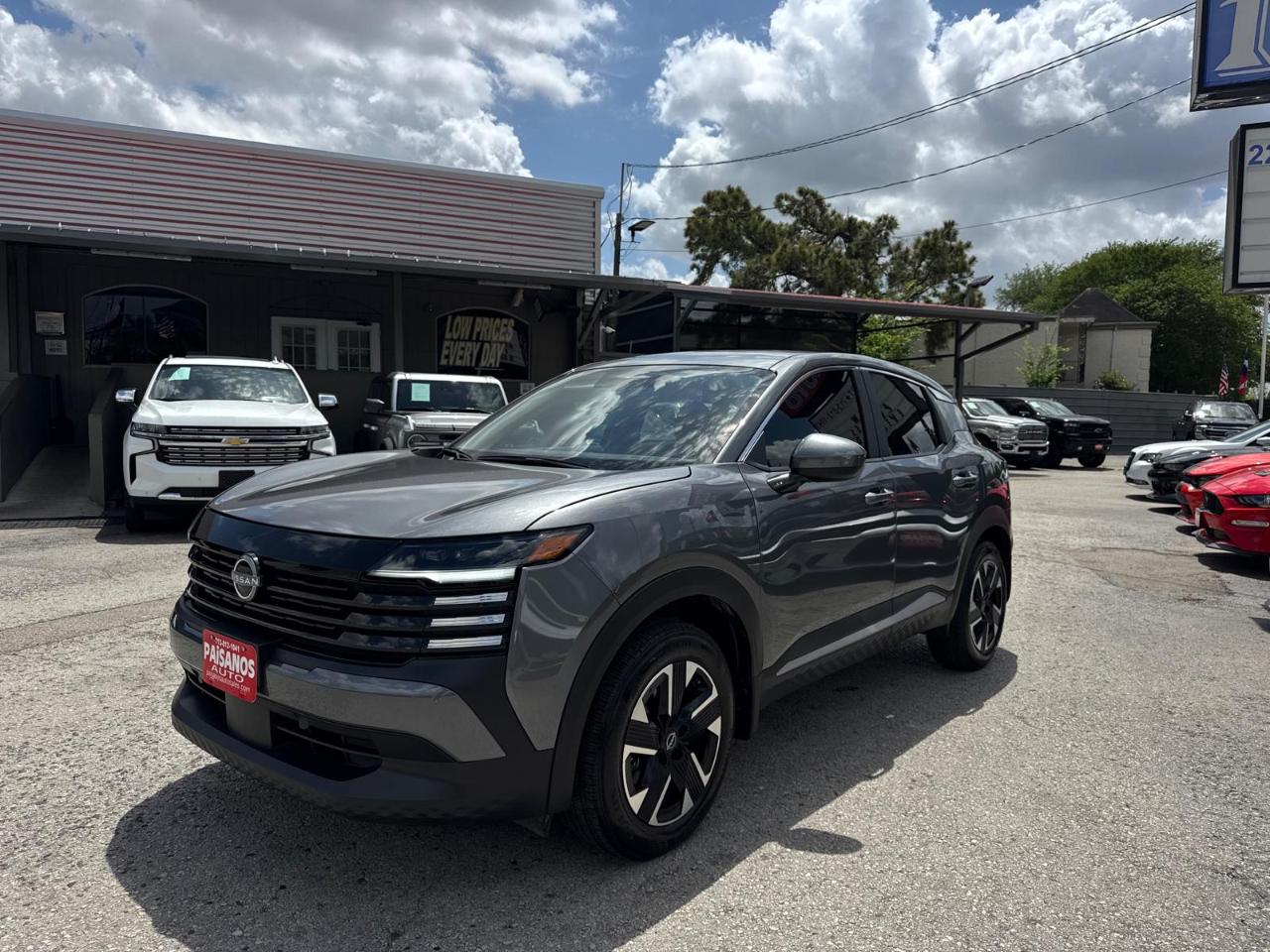 Nissan Kicks SV 4WD 2025