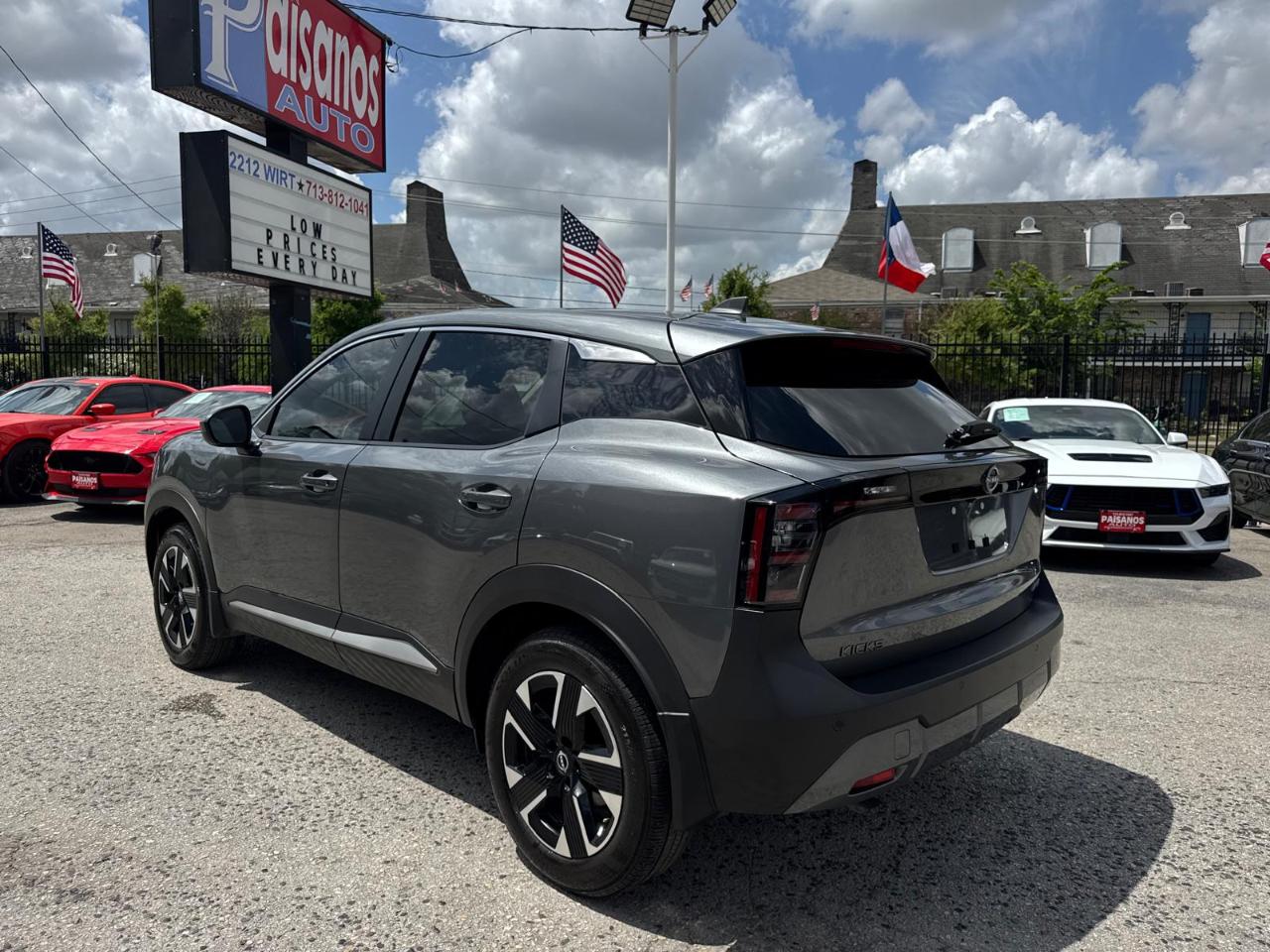 Nissan Kicks SV 4WD 2025