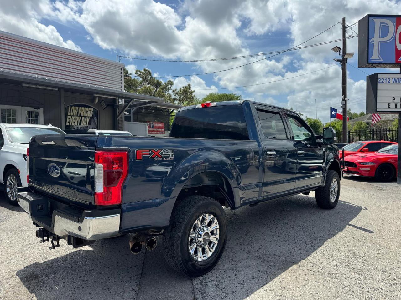 Ford F-250 SD XLT Crew Cab 4WD 2019