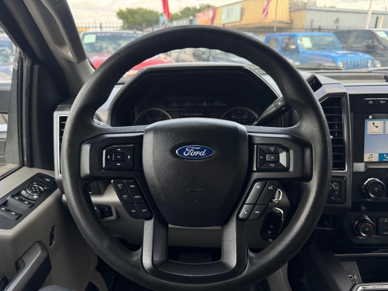 Ford F-250 SD XLT Crew Cab 4WD 2019