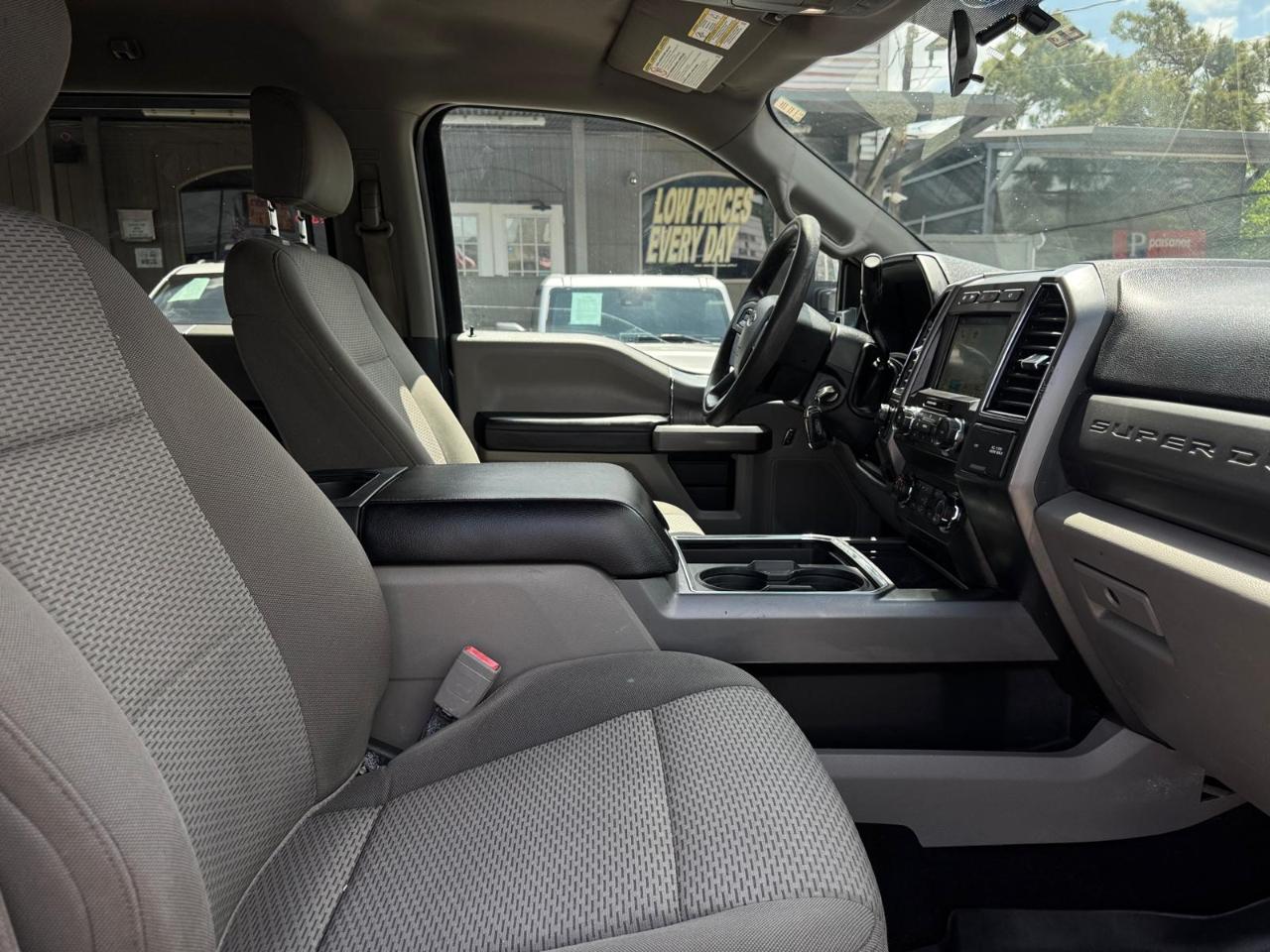 Ford F-250 SD XLT Crew Cab 4WD 2019