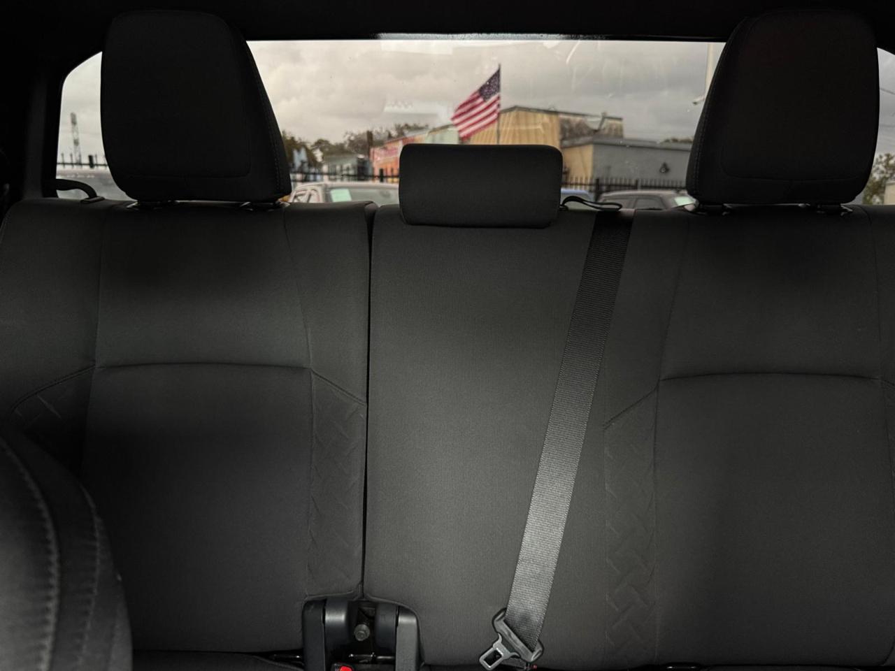 Toyota Tacoma SR Double Cab 4WD 2025