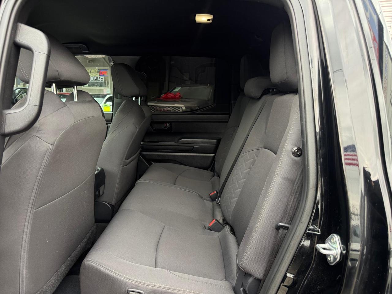 Toyota Tacoma SR Double Cab 4WD 2025