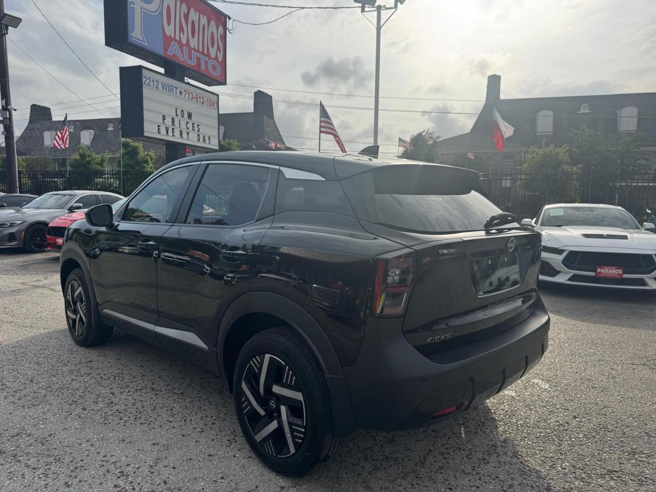 Nissan Kicks SV 2025