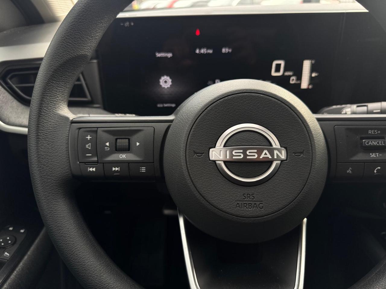 Nissan Kicks SV 2025