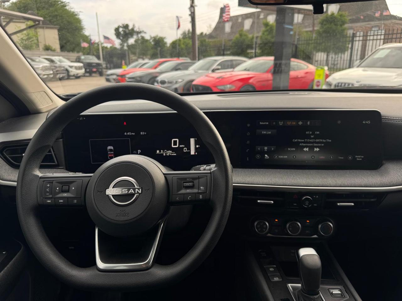 Nissan Kicks SV 2025