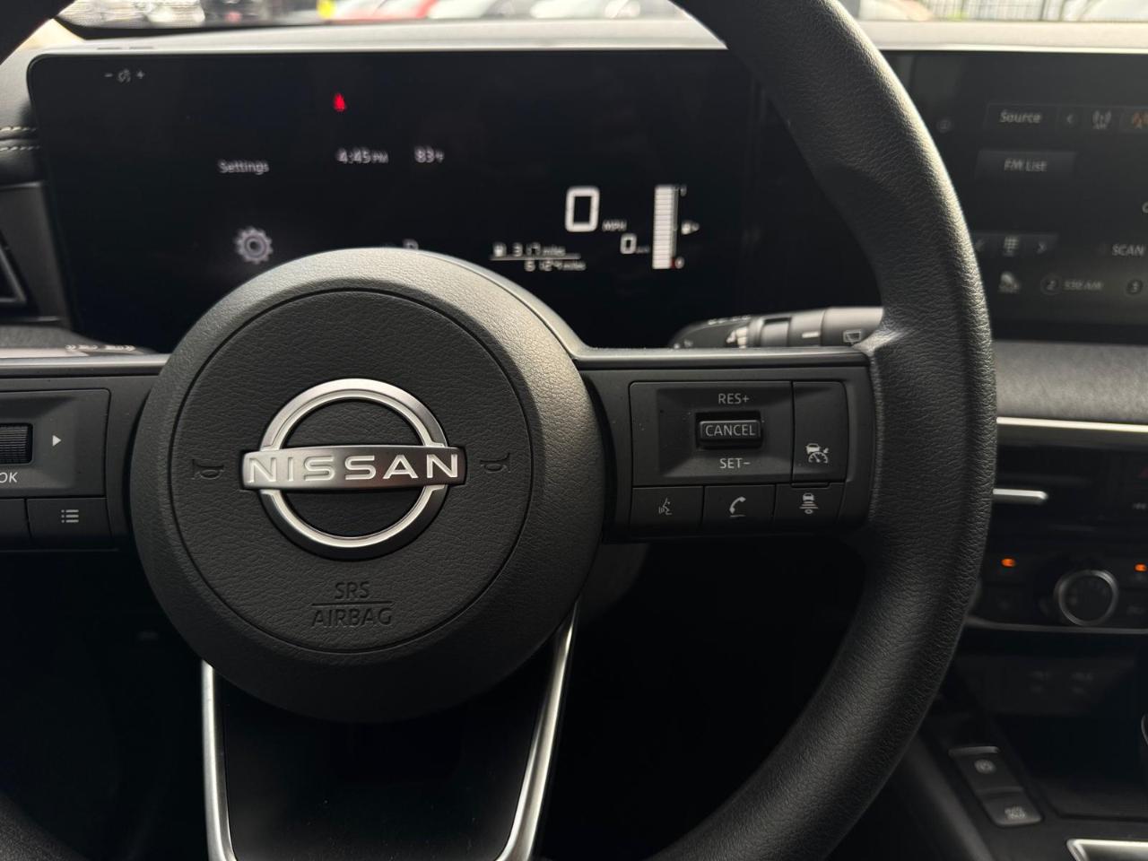 Nissan Kicks SV 2025