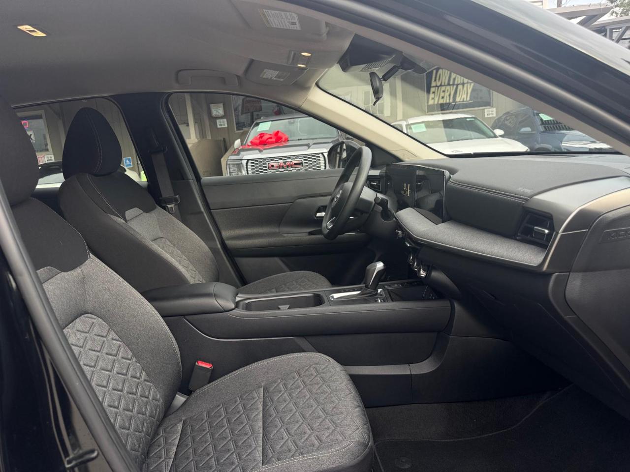 Nissan Kicks SV 2025