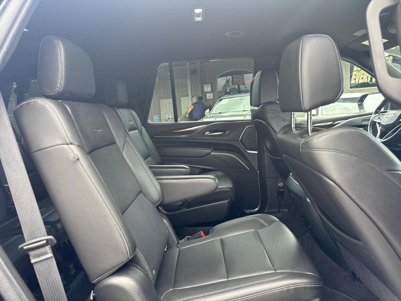 Cadillac Escalade Luxury 4WD 2022