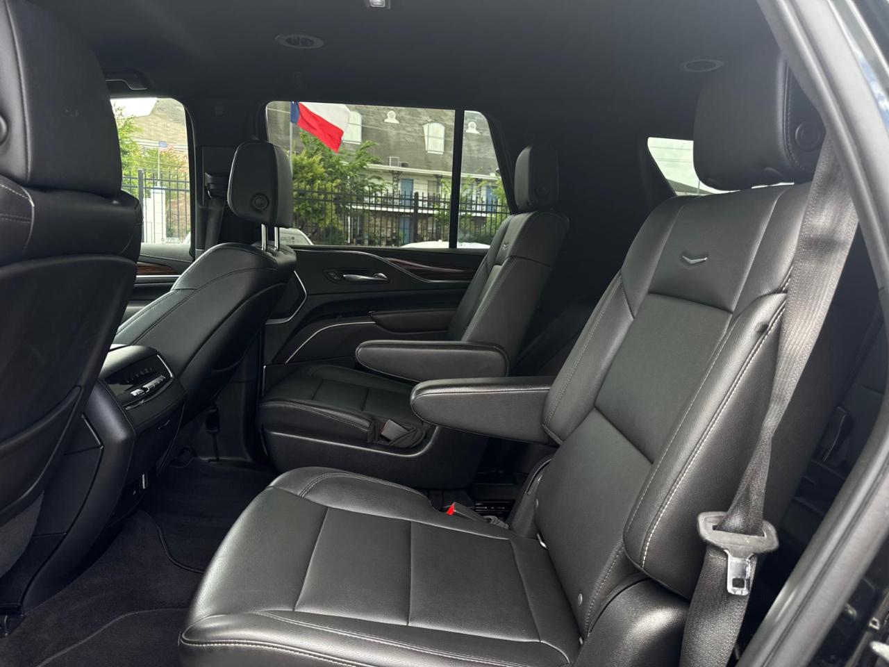 Cadillac Escalade Luxury 4WD 2022