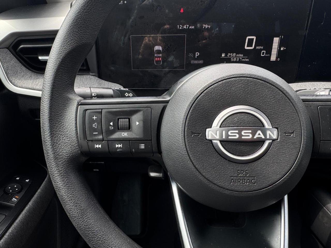 Nissan Kicks SV 2025