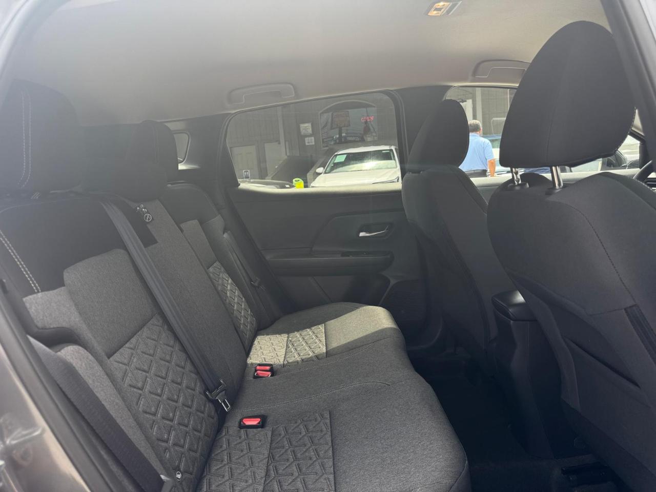 Nissan Kicks SV 2025