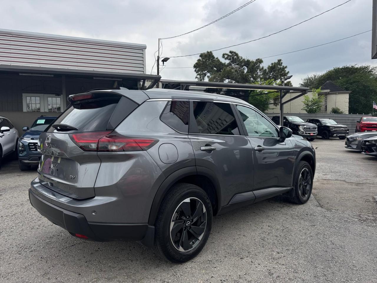 Nissan Rogue SV 2024