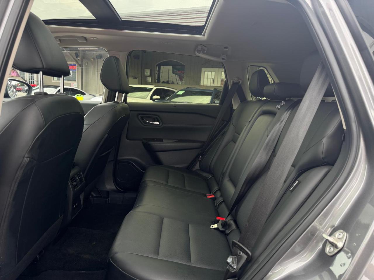 Nissan Rogue SV 2024