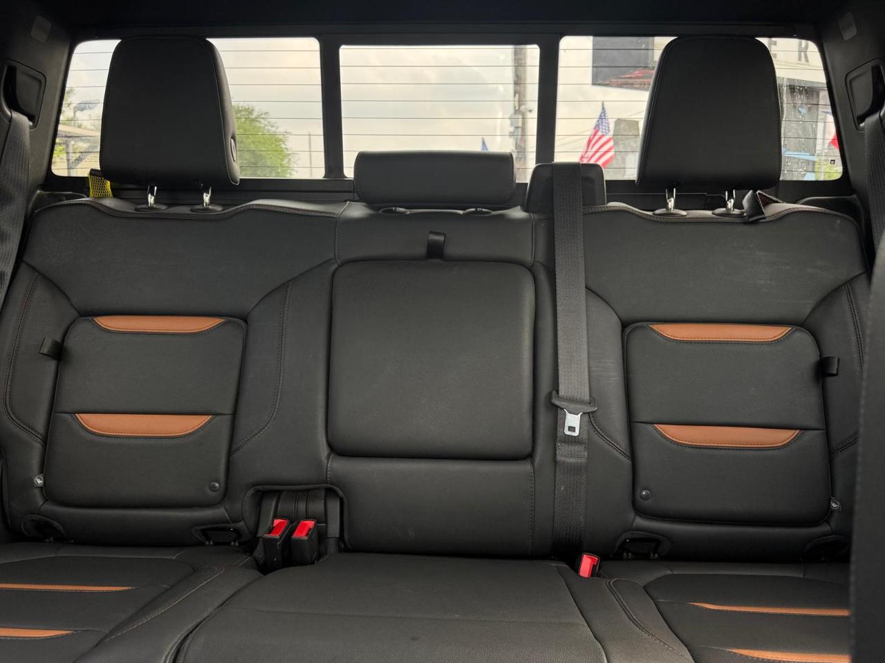 GMC Sierra 2500HD AT4 Crew Cab 4WD 2022