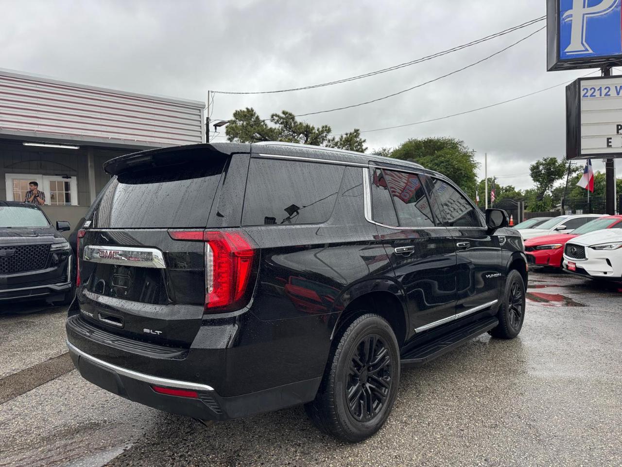 GMC Yukon SLT 2WD 2021