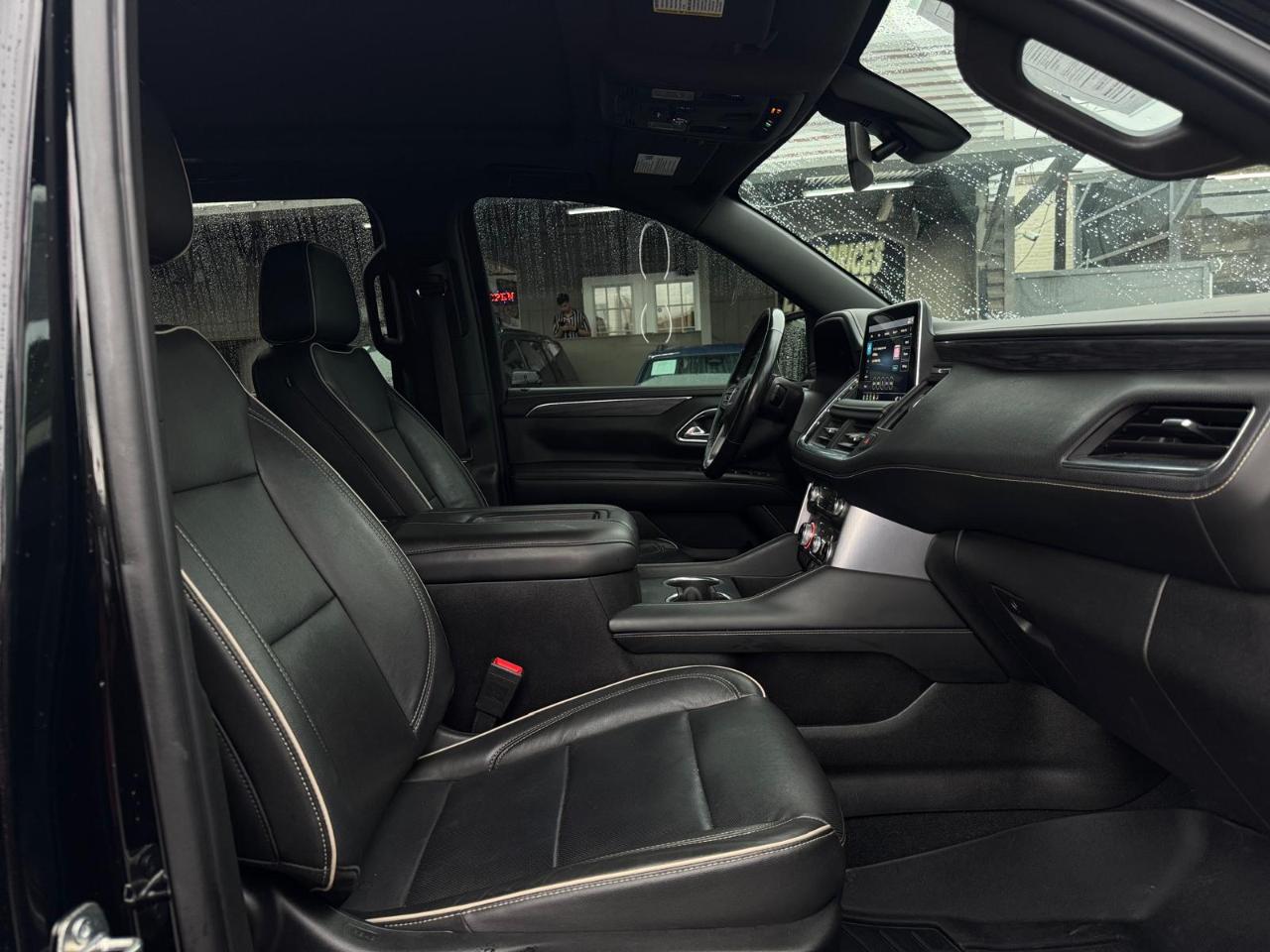 GMC Yukon SLT 2WD 2021