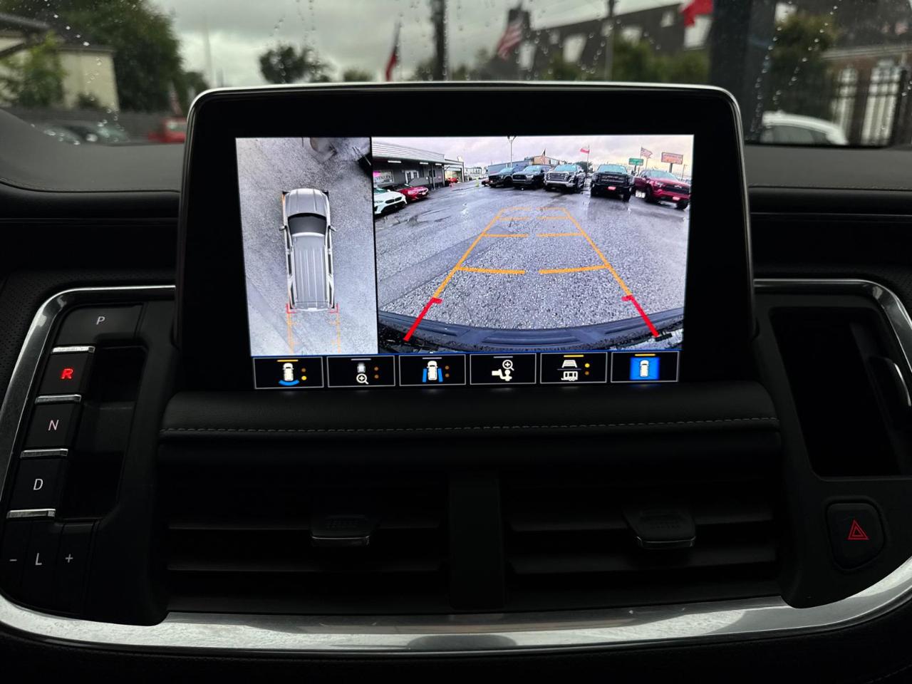 GMC Yukon SLT 2WD 2021