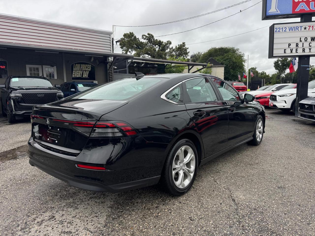 Honda Accord LX 2023