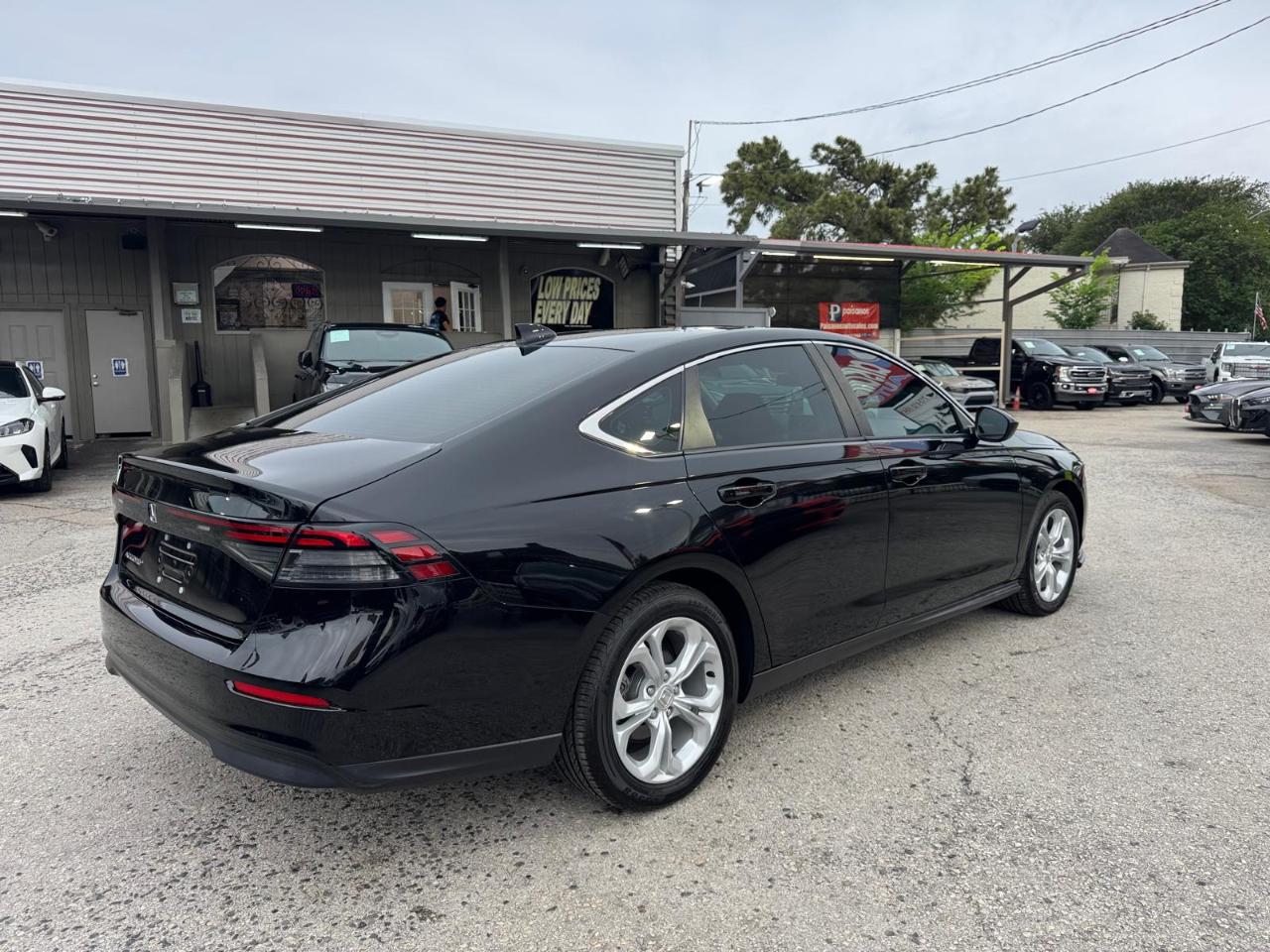 Honda Accord LX 2023
