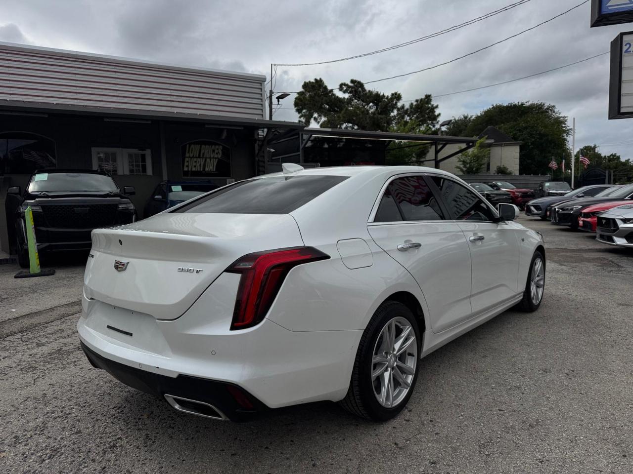 Cadillac CT4 Luxury 2024