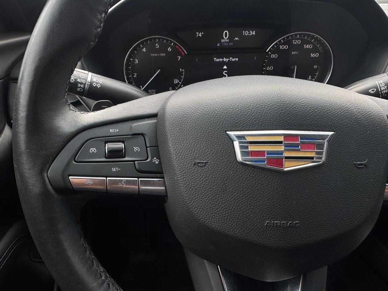 Cadillac CT4 Luxury 2024