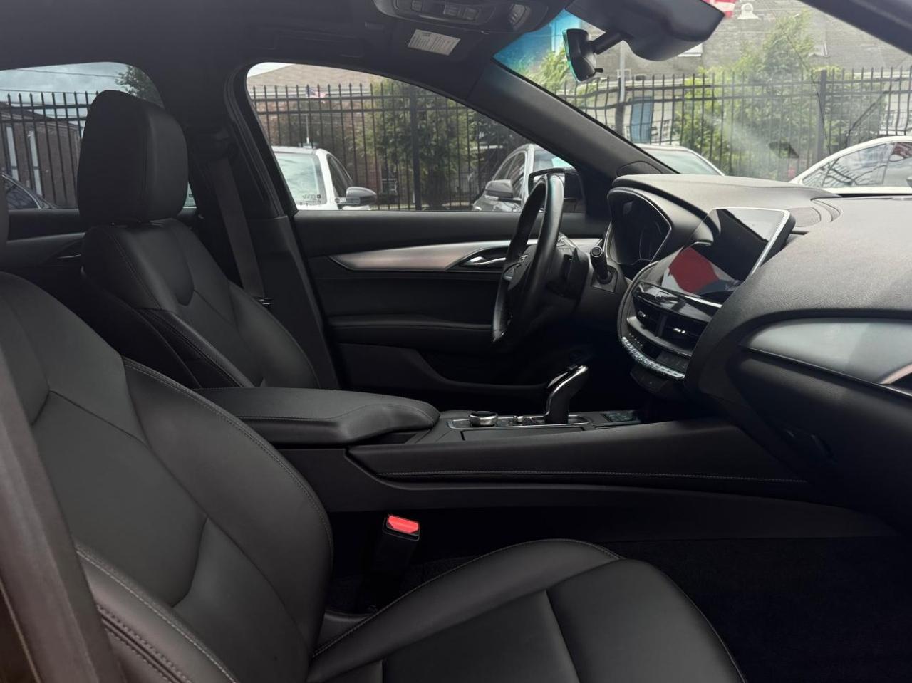 Cadillac CT4 Luxury+ 2024