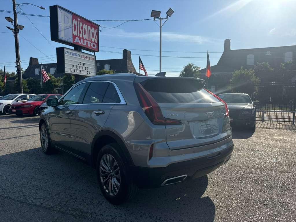 Cadillac XT4 Premium Luxury AWD 2024