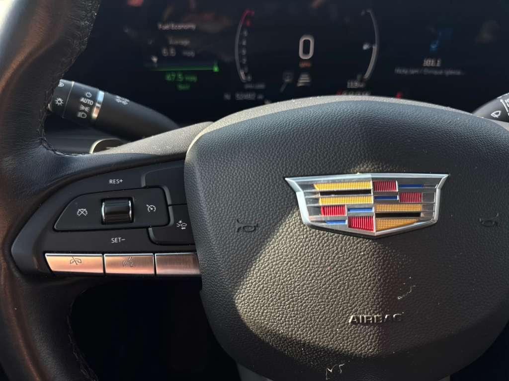 Cadillac XT4 Premium Luxury AWD 2024