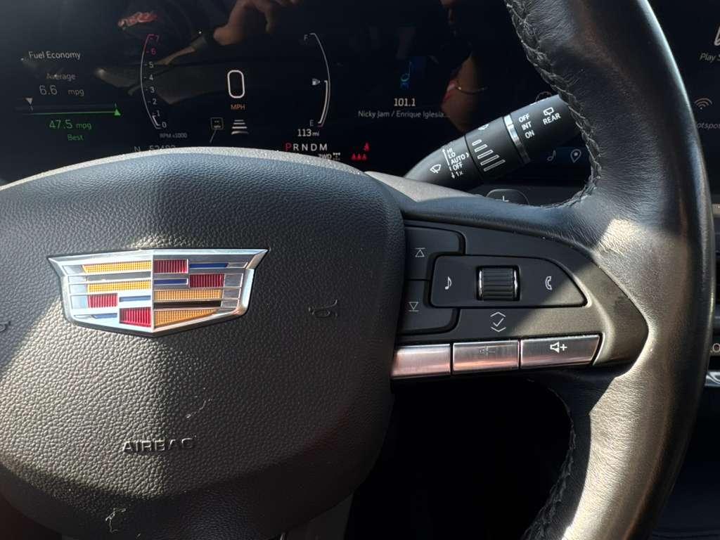Cadillac XT4 Premium Luxury AWD 2024