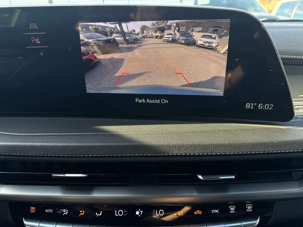 Cadillac XT4 Premium Luxury AWD 2024