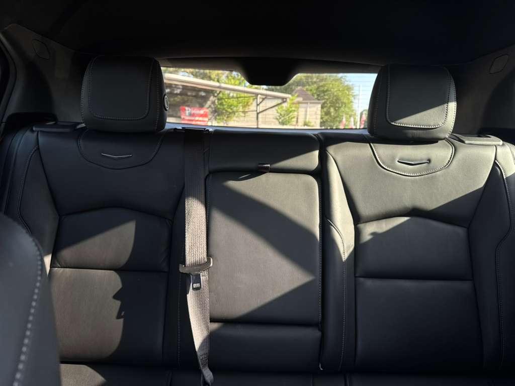 Cadillac XT4 Premium Luxury AWD 2024